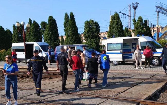 Волинь зустріла евакуйованих людей з Сумщини