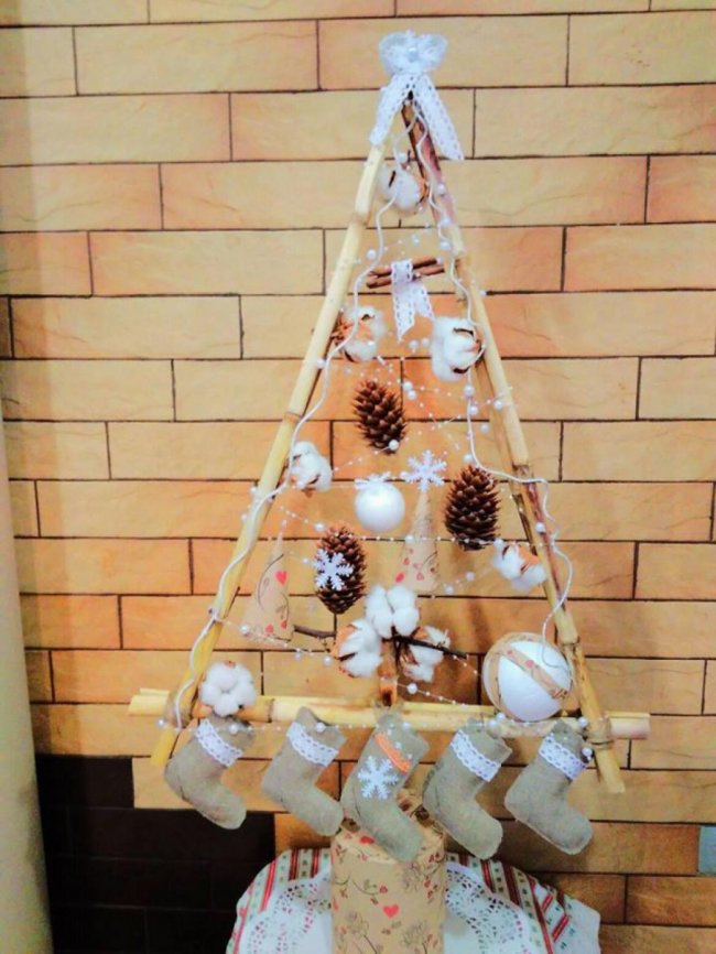 Волинська майстриня створює унікальні новорічні прикраси. ФОТО