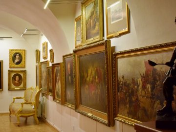 У художньому музеї Луцька зберігаються шедеври, які коштують не один мільйон доларів