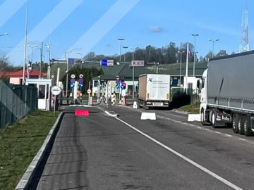 Мінвідновлення обговорить з Польщею умови розблокування пунктів пропуску
