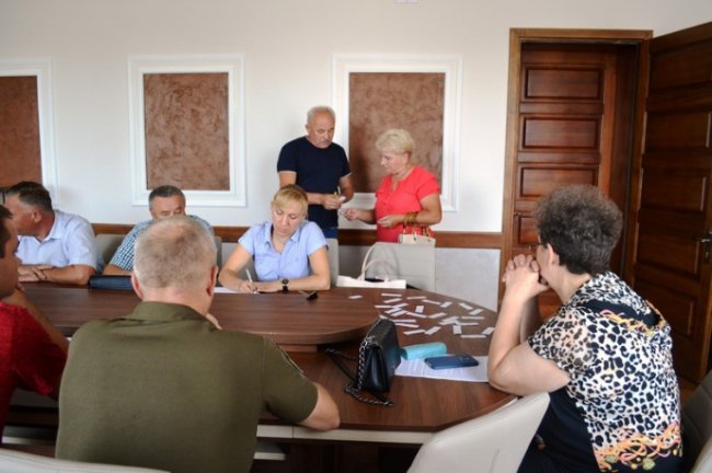 У місті на Волині учасники АТО отримали земельні ділянки. ФОТО