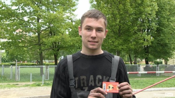 В автоконкурсі від ВолиньPost знову виграли пальне. ВІДЕО