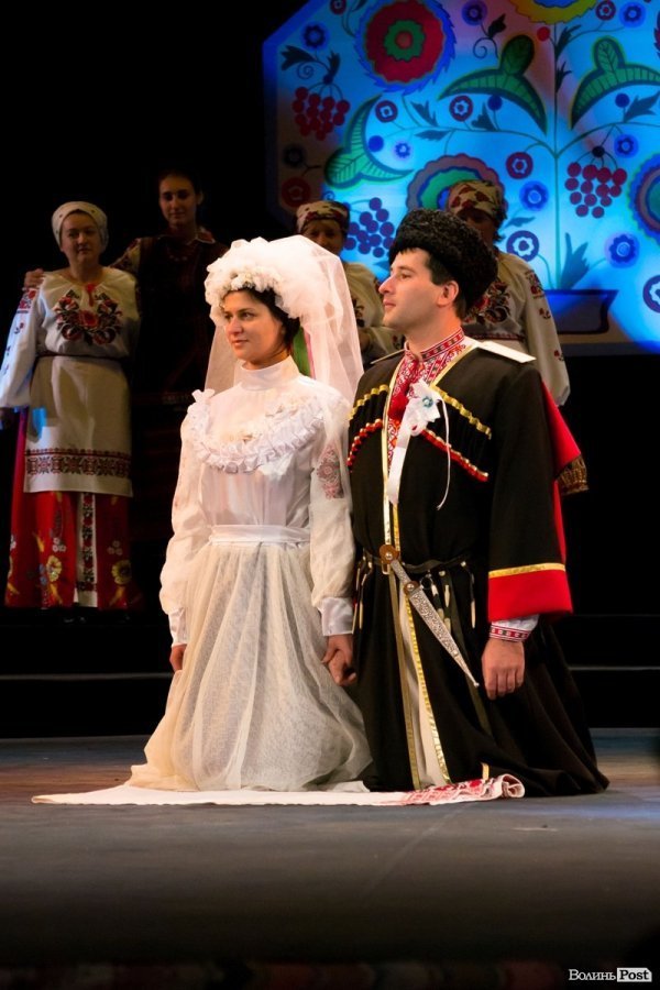 «Берегиня» фінішувала українським весіллям. ФОТО