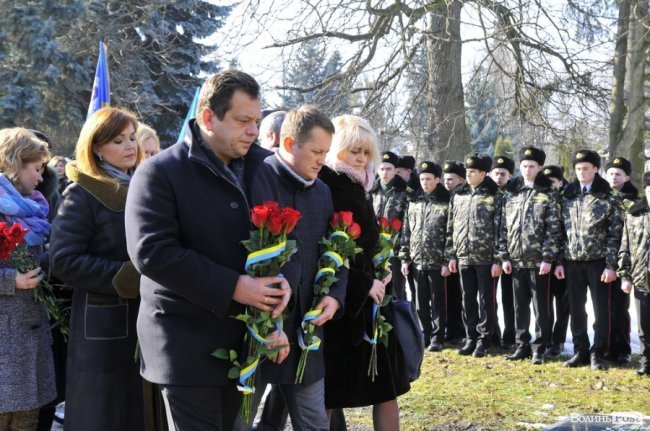 Сотні лучан вшанували пам’ять Героїв Небесної Сотні
