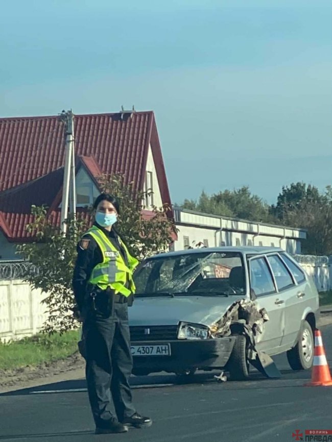 На Ківерцівській у Луцьку не розминулися два автомобілі. ФОТО