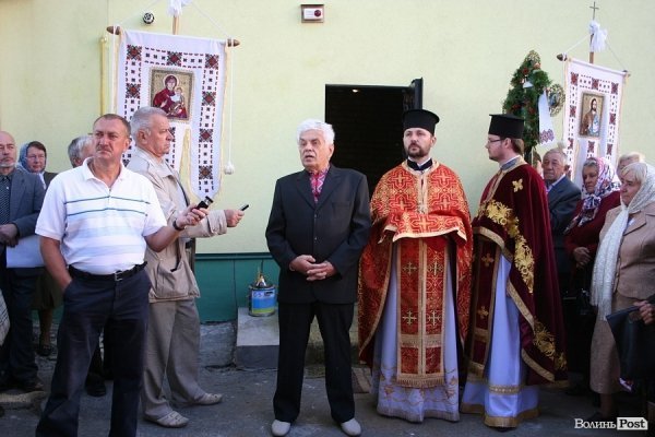 У Луцьку відкрили старовинні поховання у підземеллі церкви. ФОТО