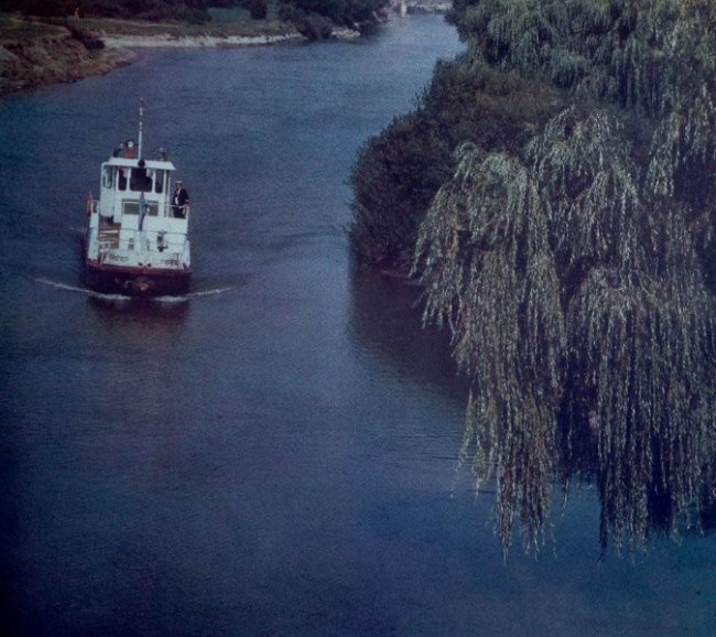 Показали ретрофото флоту на річці Стир