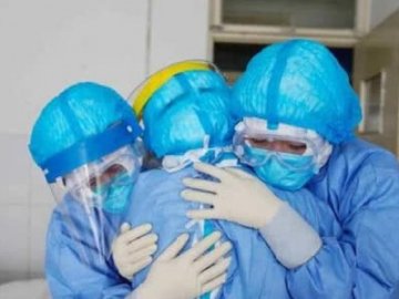 Серед медиків і пацієнтів психлікарні Олики 61 людина здолала коронавірус