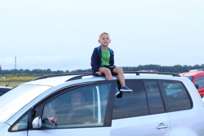 Під Луцьком влаштували автофестиваль. ФОТО