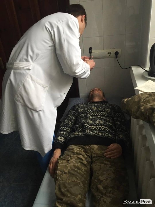 У Маневицькому районі 12 браконьєрів побили трьох айдарівців. ФОТО