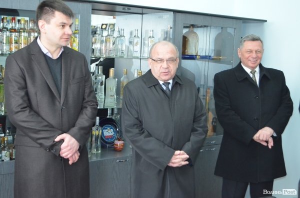 На луцькому спиртзаводі запустили нову лінію виробництва горілки. ФОТО. ВІДЕО