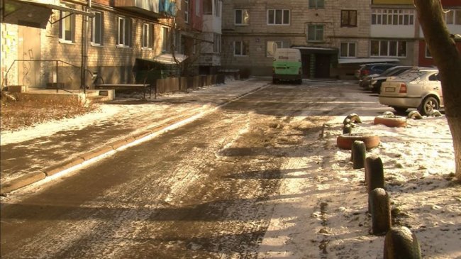 В громаді на Волині на посипання доріг під час снігопаду витрачають до 250 тисяч гривень за добу
