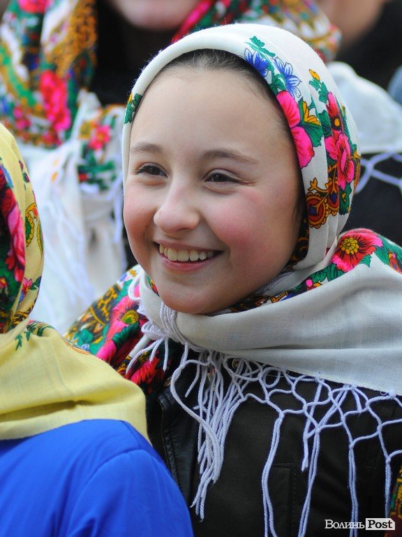 Обличчя різдвяних гулянь у центрі Луцька. ФОТО