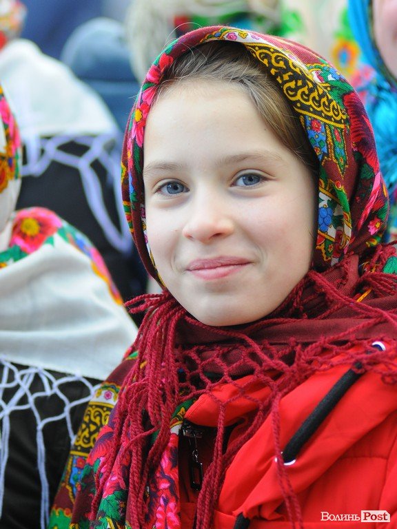 Обличчя різдвяних гулянь у центрі Луцька. ФОТО