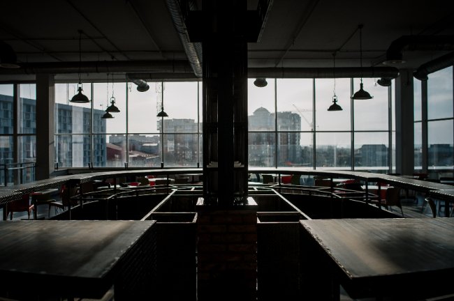 Що буде на фуд-корті у розважальному центрі «Промінь»?*