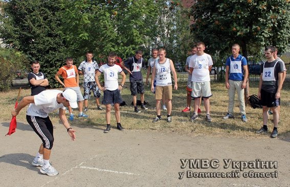 Кандидати у луцьку поліцію демонстрували рівень фізичної підготовки. ФОТО. ВІДЕО