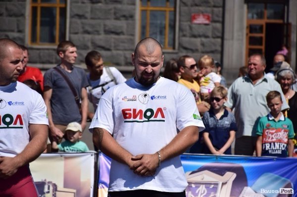 22 богатирі вражали лучан надзвичайною силою та міццю. ФОТО