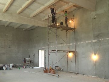 У ковельській гімназії капітально ремонтують спортзал. ФОТО