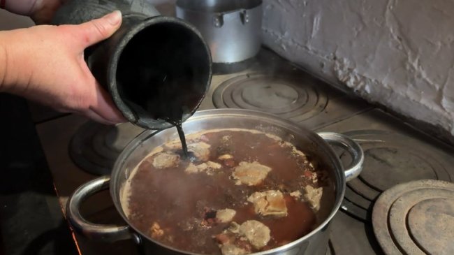 Як приготувати чорний борщ. Автентичний рецепт із Волині