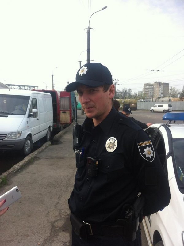 Луцькі поліцейські за годину оштрафували п’ять пішоходів. ФОТО