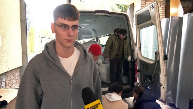 Допомога ЗСУ: луцькі дітлахи зібрали понад 10 тонн каштанів