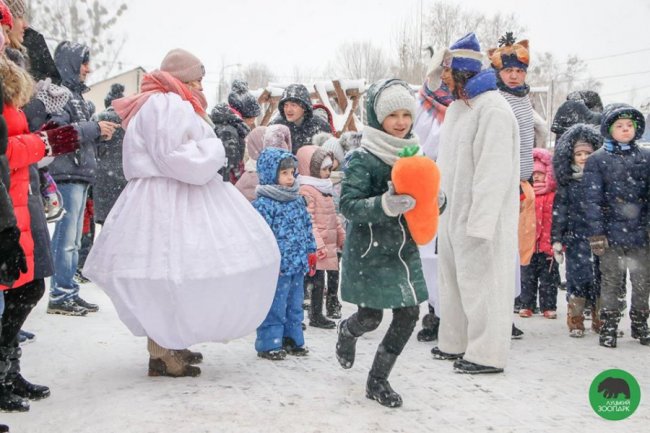 Святий Миколай у луцькому зоопарку влаштував свято для діток. ФОТО
