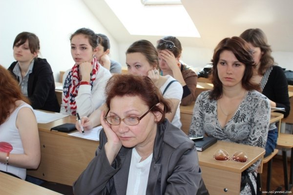 Сверстюк у Луцьку презентував книгу про Гоголя. ФОТО