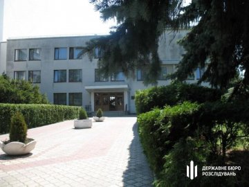 Мільйонні збитки через незаконні рубки: судитимуть заступника Кватирка, директора лісгоспу і двох експосадовців галузі