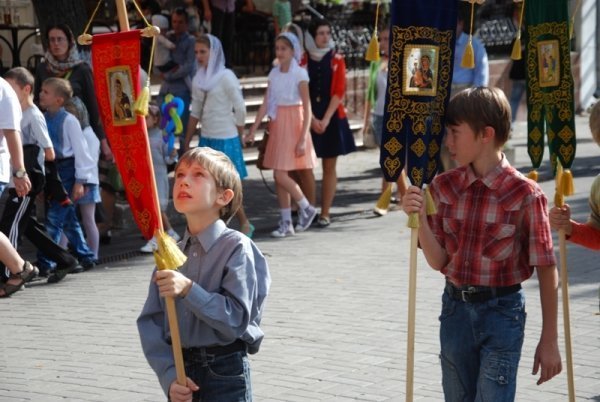 Хресний хід у Луцьку. ФОТО