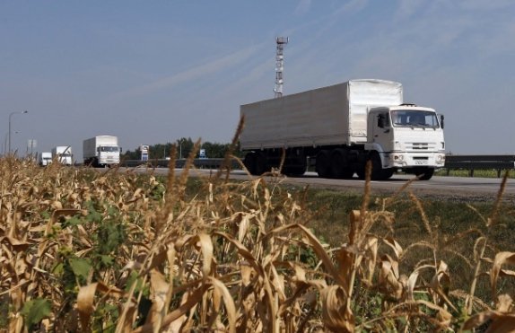«Гуманітарний конвой»  може простояти під Україною до 17 серпня, - ЗМІ. ФОТО