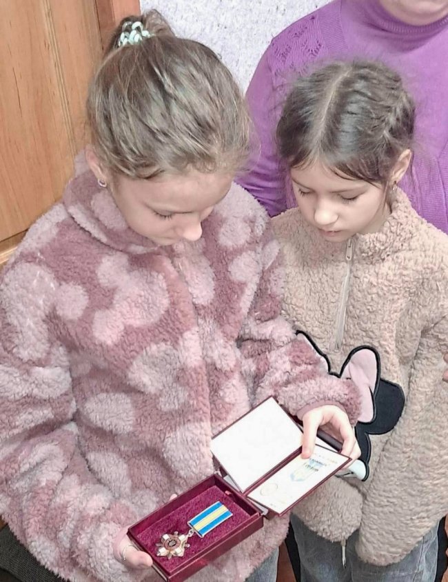 Дружина Героя з Волині отримала його посмертну нагороду