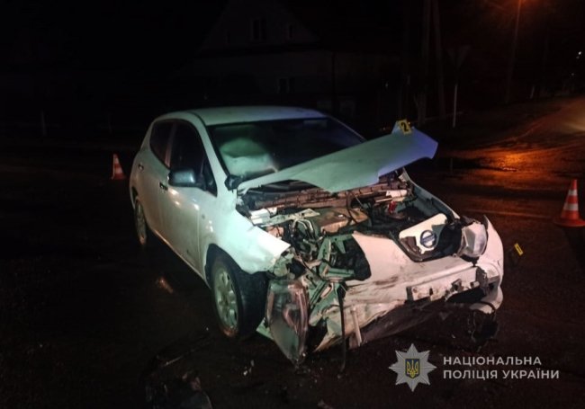 На Волині зіткнулись дві автівки: троє людей - у лікарні