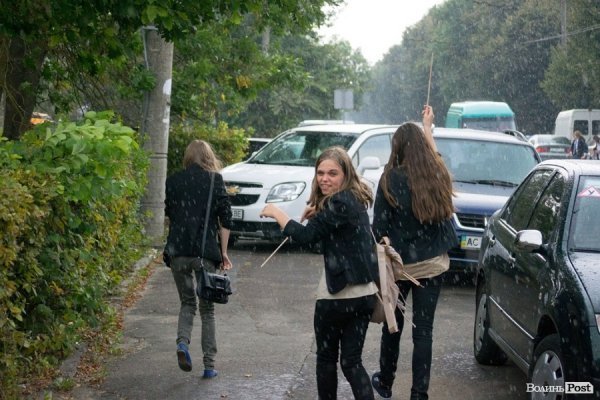 Шкільний сезон у Луцьку. ФОТО