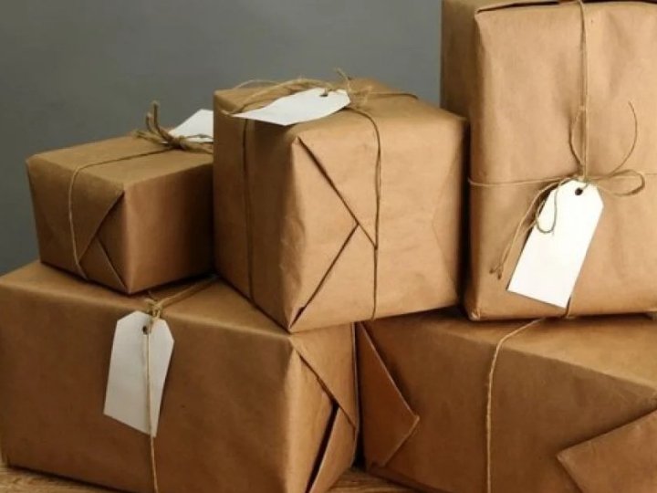 Посилки з-за кордону: коли українцям доведеться платити податок