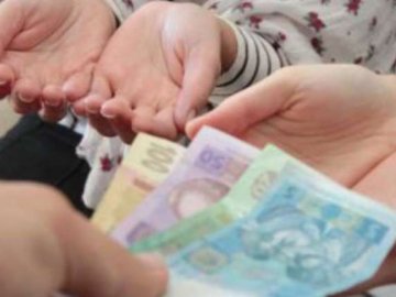 Відсьогодні в Україні зросли соцвиплати 