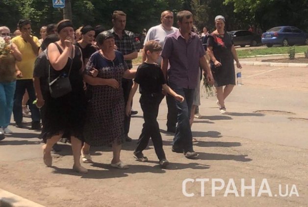 На Одещині прощаються із вбитою 11-річною Дариною Лук’яненко.  ФОТО