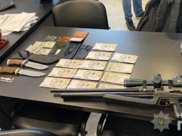 На Волині – масштабне затримання банди, яка постачала наркотики у виправну колонію. ФОТО