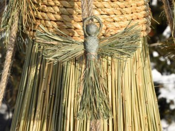 У Луцьку вперше встановили Різдвяного Дідуха