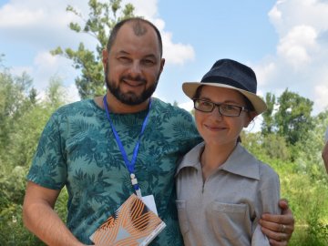 Відомий поет у Луцьку читав вірші про любов та війну. ФОТО