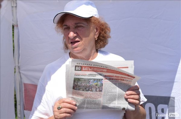 Політика, молитва і шашлик: під Берестечком вшановували річницю битви. ФОТО