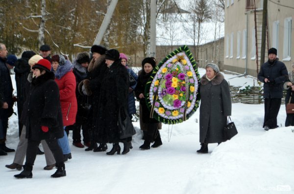 «Десантник пішов у небо»:  у Ківерцях поховали Героя Маріса Камінського