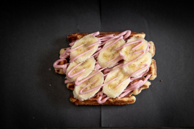 Бельгійська вафля, італійська кава і кленовий сироп: чим пригощають локації «Coffee & Gelato»*