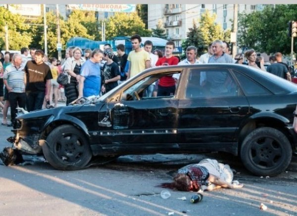 У центрі Сум ‒ кривава аварія. ФОТО. ВІДЕО