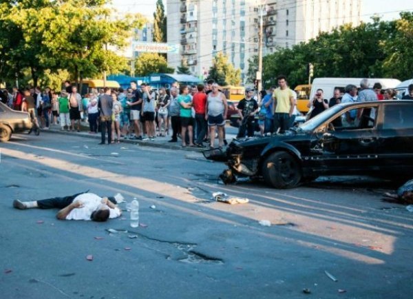 У центрі Сум ‒ кривава аварія. ФОТО. ВІДЕО