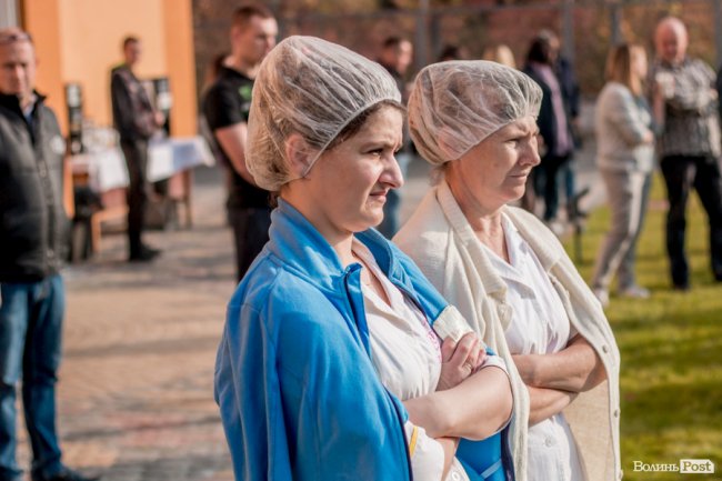 Із вітаннями та концертом: як на «Теремно Хліб» відзначають професійне свято. ФОТО*