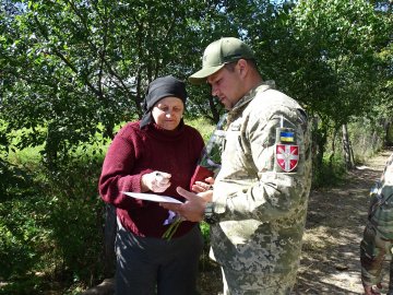 Матері загиблого Героя з Волині вручили нагороду сина