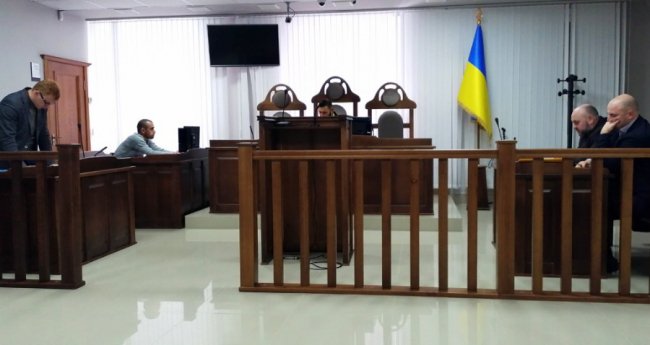 Прокурор зачитав обвинувальний акт у справі головного комунальника Луцька