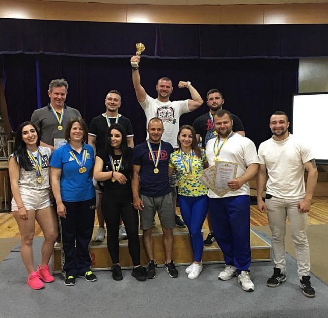 Від танцюриста до пауерліфтера: історія життя луцького тренера. ФОТО