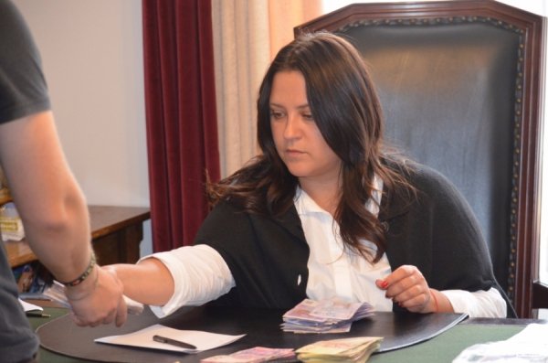 Для пораненого бійця АТО зібрали понад 14 тисяч гривень. ФОТО