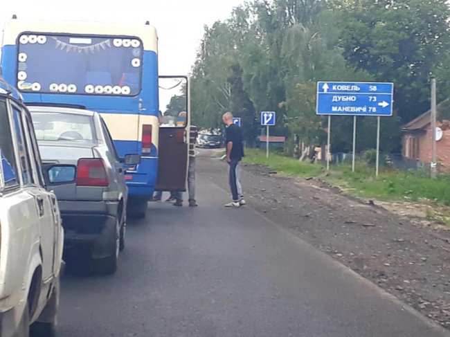 Голова Княгининівської громади виховувала водіїв-нечупар. ФОТО